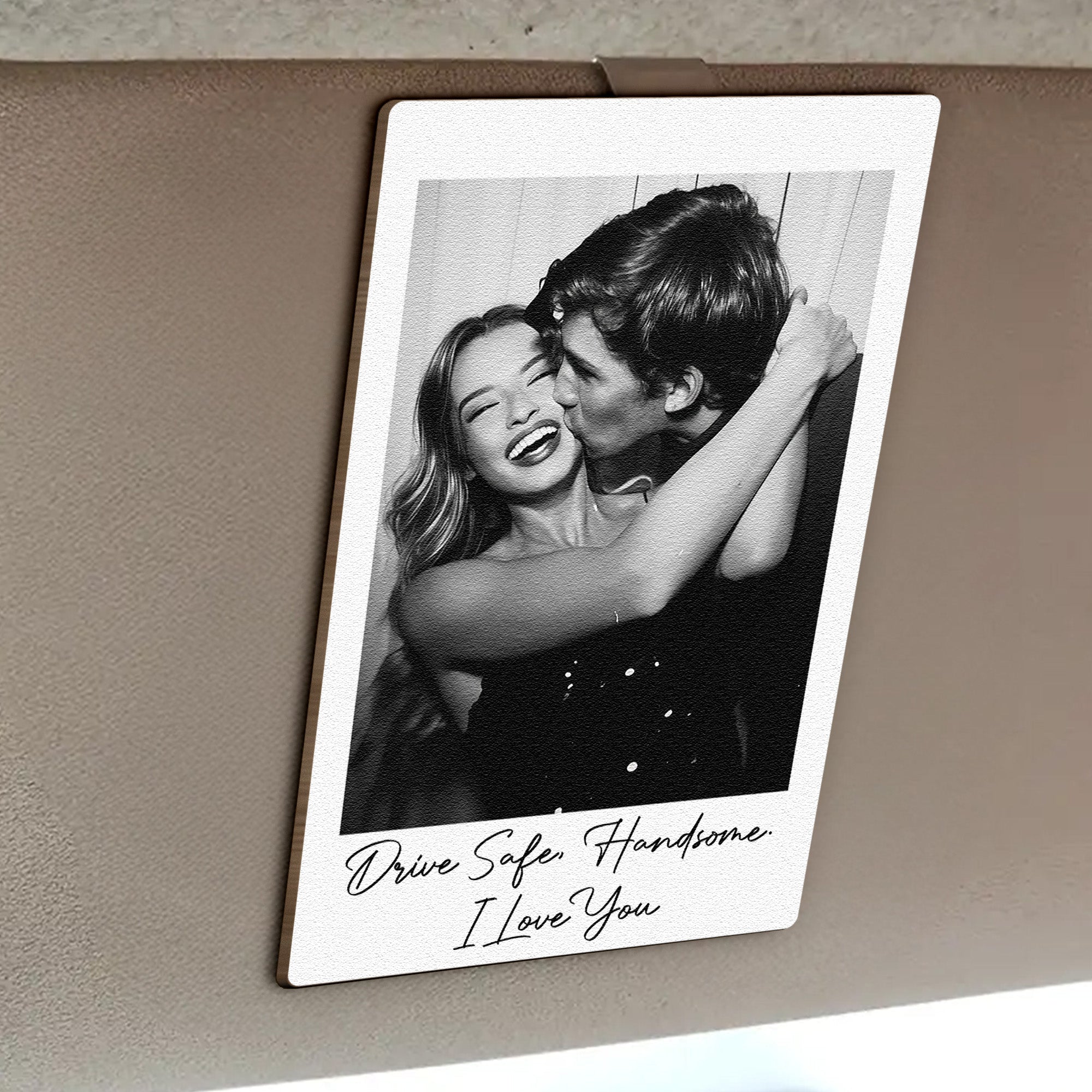 Custom-Vintage-Retro-Couple-Photo-Personalized-Wooden-Photo-Car-Visor-Clip_4