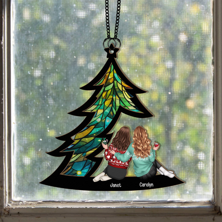 Friends-Sitting-Under-Christmas-Tree-Personalized-Window-Hanging-Suncatcher-Ornament_3